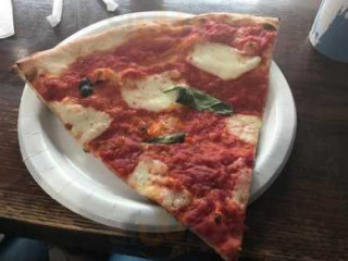 Luigi's Pizza Fresca