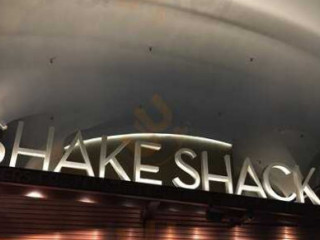 Shake Shack Union Station