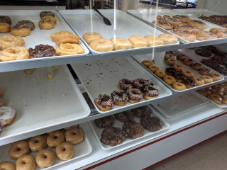 Red Oak Donuts Uptown