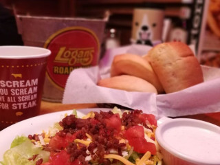 Logan's Roadhouse