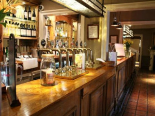 restaurant image