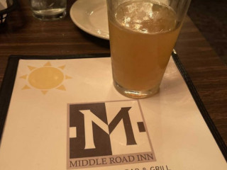 Middle Road Inn