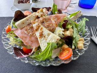 restaurant image