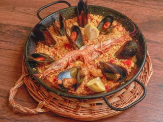 restaurant image