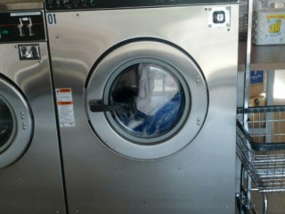 The Laundry Barn Of Claremore Dry Cleaning Laundry Service Laundromat