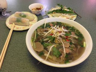 Pho Saigon Thai Restaurant