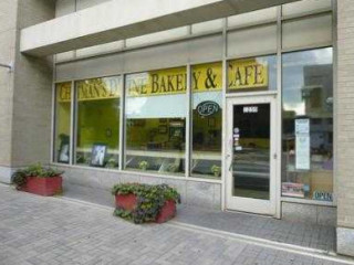 restaurant image