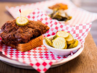 Rocky's Hot Chicken Shack