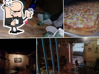 La Casa Nostra Pizzería