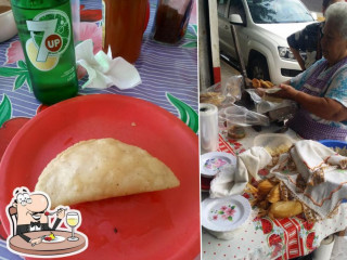 Antojitos Doña Celsa Quesadillas Y Tamales