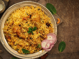 Ap37ak Dum Biryani Center