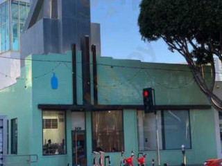 Blue Bottle Coffee