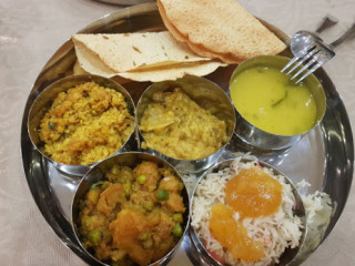 Desi Thali