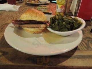 Puckett’s Grocery