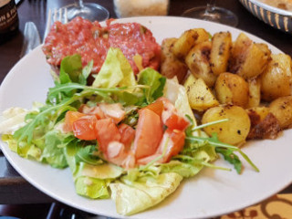 restaurant image