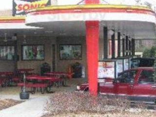 Sonic Drive-in