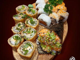 Sashimir Sushi