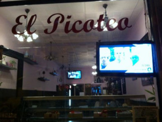 El Picoteo