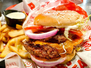 Red Robin Gourmet Burgers And Brews