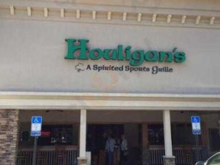 Houligans Irish Sports Pub