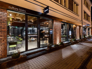restaurant image