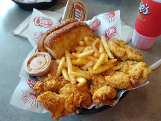 Raising Cane's Chicken Fingers