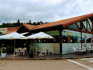 Cafeteria Altapeña Station, Gasoline Station And