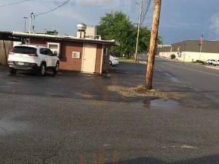 Lima Avenue Root Beer Stand