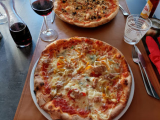 Pizzeria La Moda