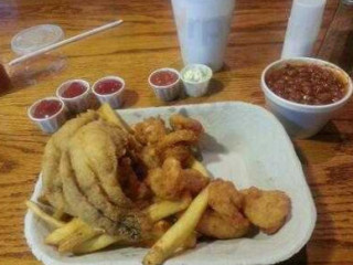 Skipper's Fish Fry & Market