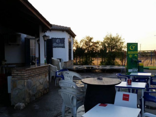 Cafeteria Restaurante El Mirador Bar Gasolinera