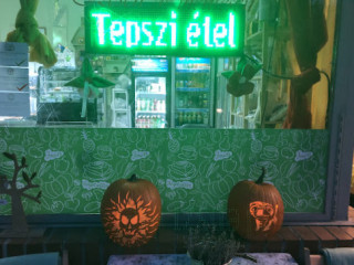 restaurant image