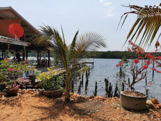 บ้านโกไข่ซีฟู๊ด (bankokhai Seafood) ท่าประดู่