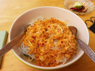 ขนมจีนย่าน้อย หนองคาย Yanoy Rice Noodles Nongkhai