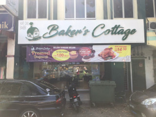 Baker's Cottage (sg. Udang)