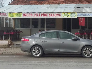 Özgür Pide