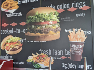 Fatburger 32nd Avenue