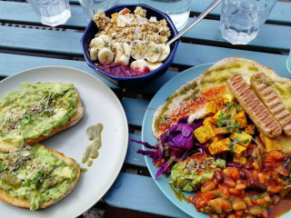 restaurant image