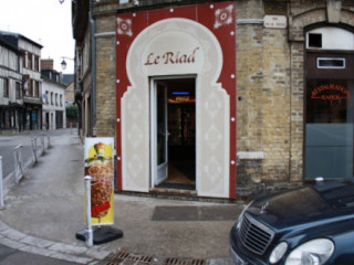 Le Riad