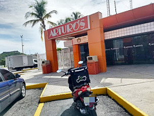 Arturo's