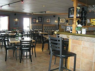 Pina's Voyageur Restaurant