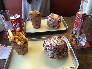 restaurant image
