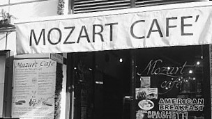 Mozart Cafe