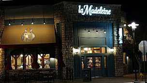 La Madeleine French Bakery Cafe