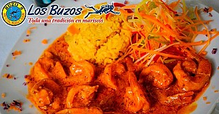 Los Buzos Restaurant-Bar