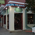 Meson Pino Montano