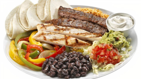 Plato De Fajita De Pui Cu Friptură La Grătar