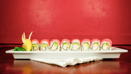 Hawaian Roll With Fresh Tuna