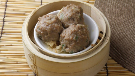 235. Steamed Beef Balls Shān Zhú Niú Ròu Qiú