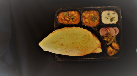 Bhature Thali